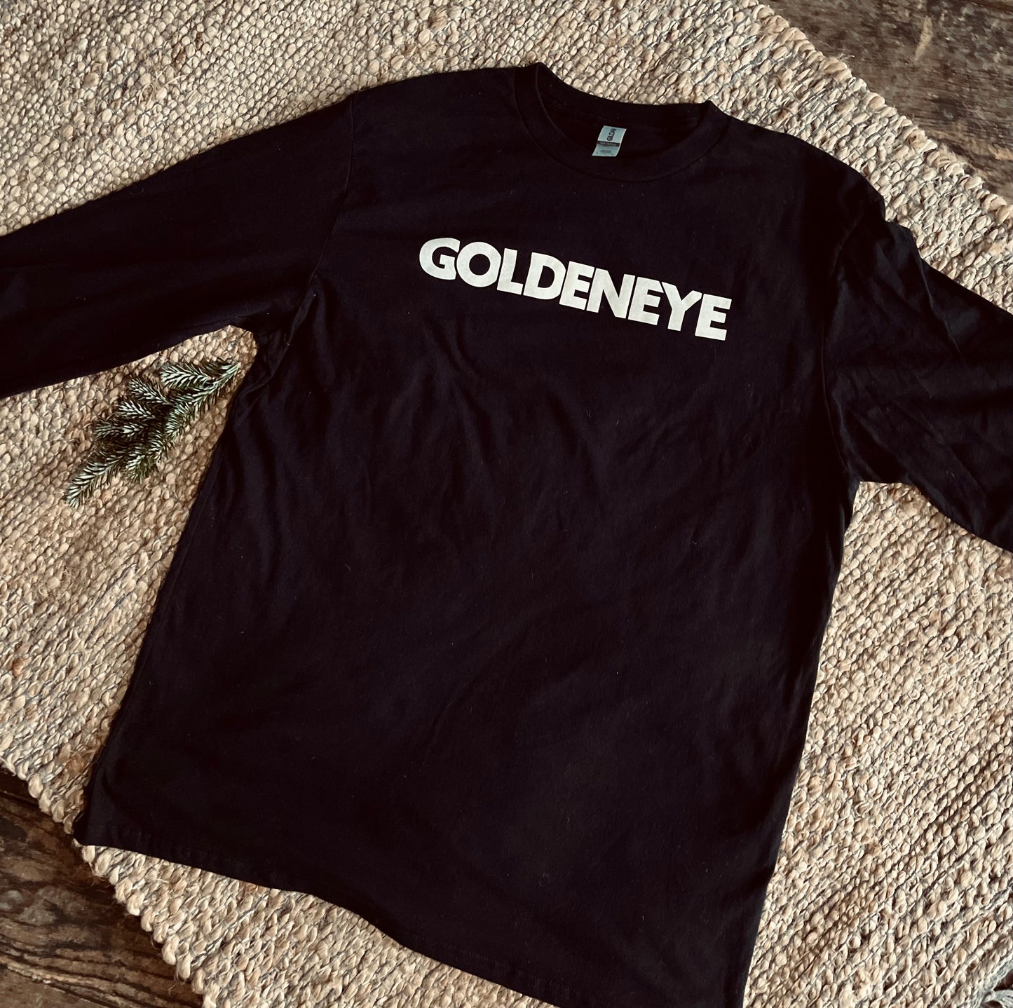 GOLDENEYE Long Sleeve Tee